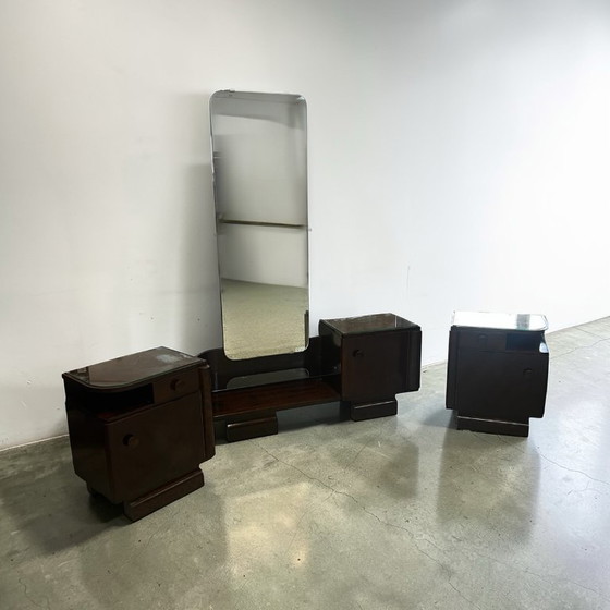 Image 1 of Streamline - Art Deco dressing table with beveled mirror and walnut burl veneer – Germany 1940s / 1950s