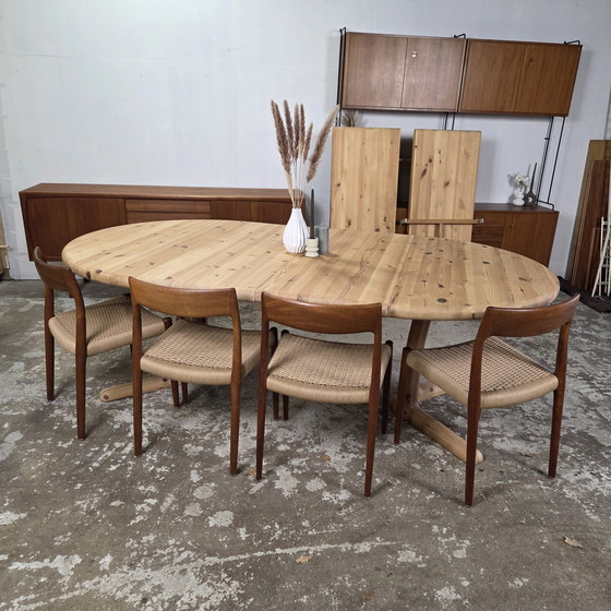 Image 1 of Dyrlund, vintage 60s XXXXL extendable round oval dining table Danish