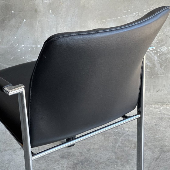 Image 1 of Set of 4 Leolux Cimarrone dining chairs – black leather & chrome