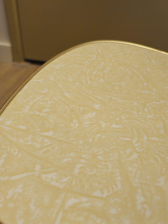 Image 1 of Tavolino vintage per piante Tavolino giallo