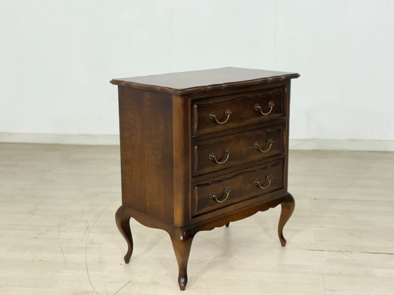 Image 1 of Nachtkastje/commode in Chippendale-stijl uit het midden van de 20e eeuw / Kleine ladekast / Vintage ladekast / Jaren 60