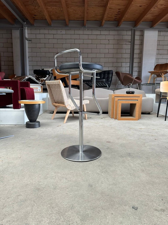 Thonet S123 PH Stool, James Irvine (stock: 2) – Barstools, Leather (photo 2 of 6)