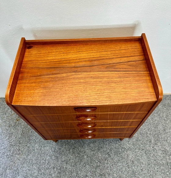 Cassettiera in teak Mid Century anni '50 '60 Design danese, Cassettiere, Legno, Marrone (foto 8 di 11)