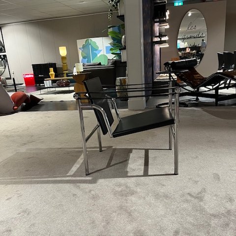 Image 1 of Cassina LC1 fauteuil