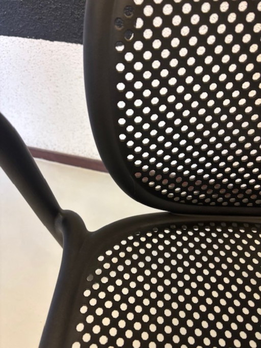 1x Pedrali Remind 3735 Armchair