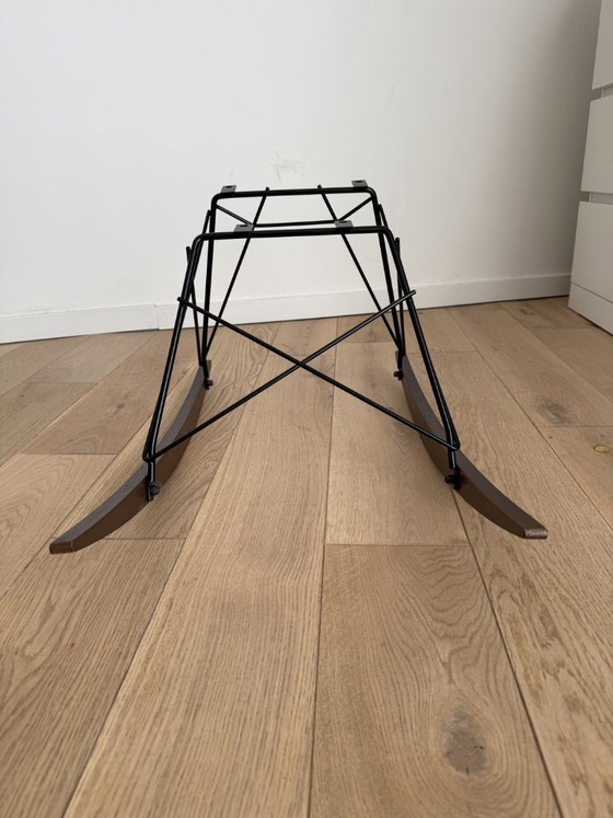 Base de mecedora RAR de nogal negro EAMES para HERMAN MILLER o VITRA – Sillas giratorias, Iron, Wood (photo 4 of 8)