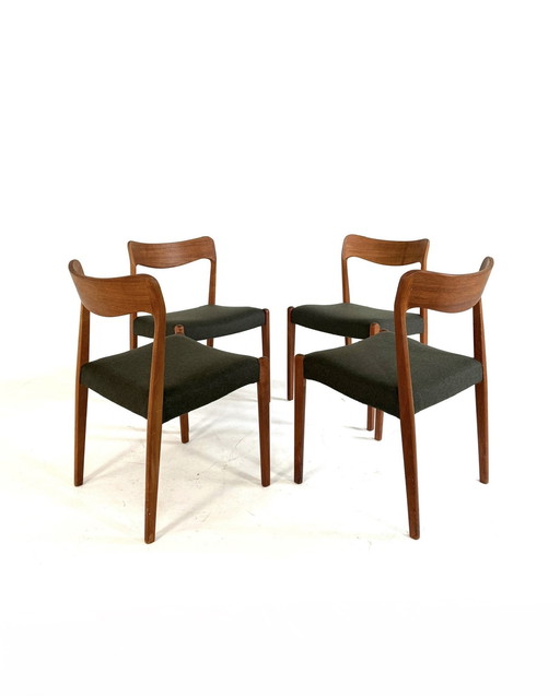 4x restored dining chair, Henning Kjærnulf '60