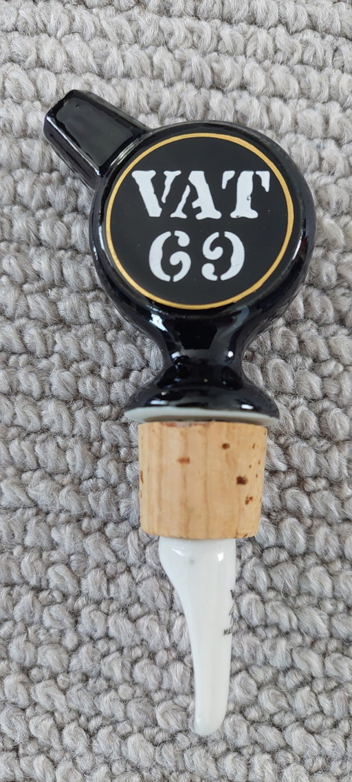 Vintage Keramik-Ausgießer VAT 69 Scotch Whisky