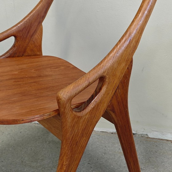 Image 1 of Vintage Arne Hovmand Olsen eetkamer stoel