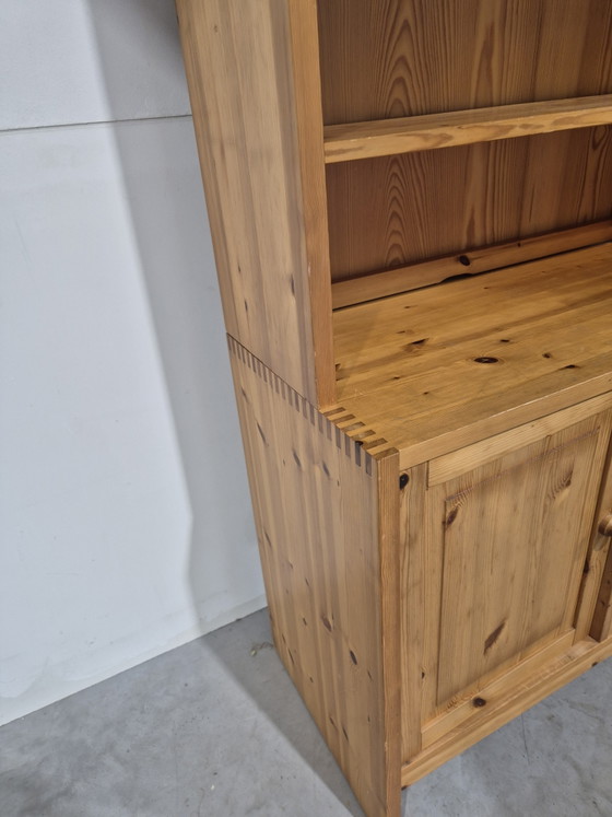 Armoire Domino Mobler en pin danois vintage – domino møbler, Vaisseliers, Wood (photo 4 of 7)