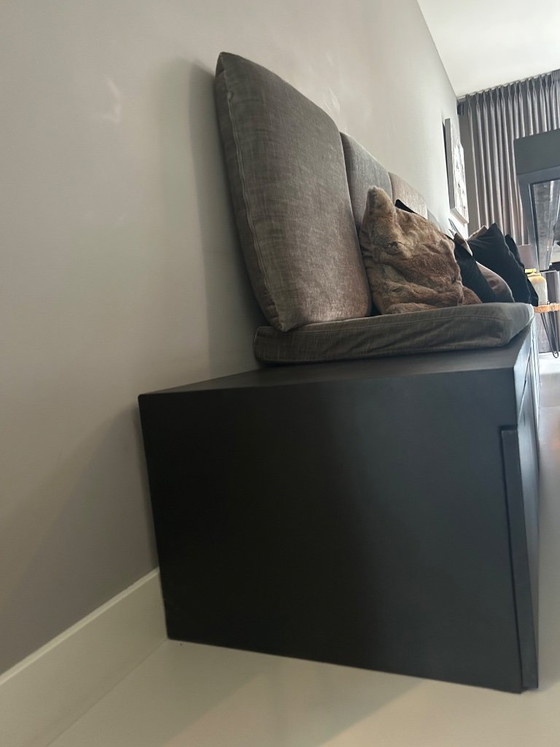 Image 1 of 2 bankenunits met lades en kussens