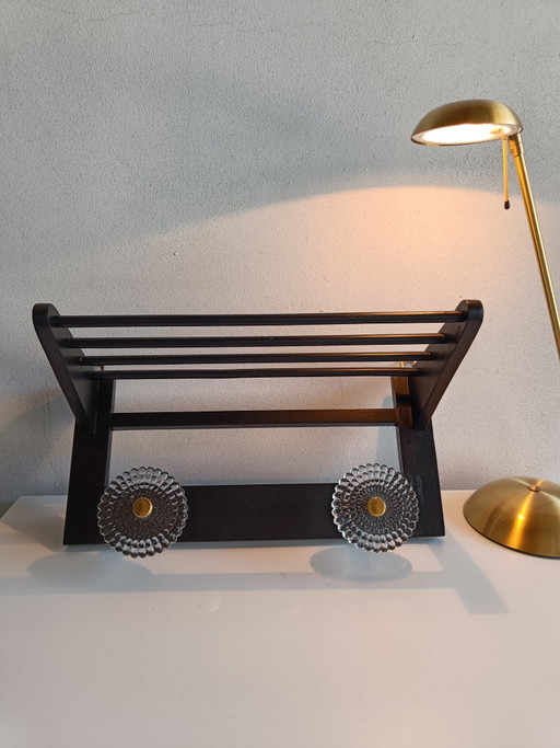 Italienische Wandgarderobe aus der Mitte des 20. Jahrhunderts mit Glas- und Messingknöpfen, 1960er Jahre