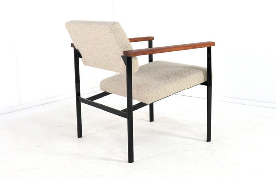 Image 1 of fauteuil vintage recouvert