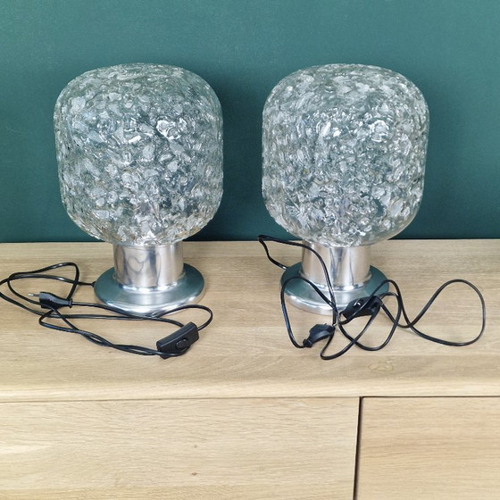Image 1 of Set van 2 vintage tafellampen van Doria Leuchten. Glas en metaal. Retro / space age. Duitsland 1960 / 1970.