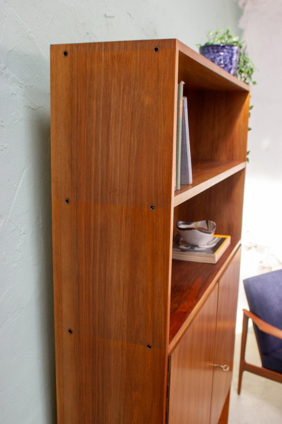 Image 1 of Buffet haut vintage, commode style années 60