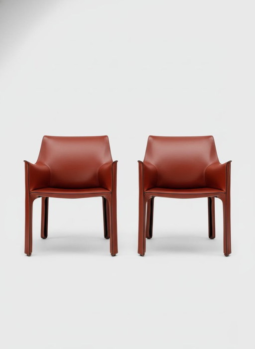 Coppia di poltrone Cassina Cab 413 di Mario Bellini - Pelle Cognac - Icona del design