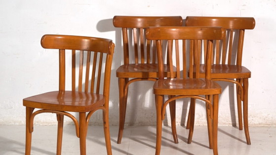 Lot de quatre Chaises de salle à manger antiques en bois courbé LIGNA – Tchécoslovaquie, circa 1960 #6 (photo 3 of 40)