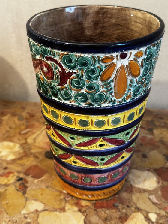 Image 1 of Vintage vaas met gebeitelde en beschilderde decoratie - Devres aardewerk