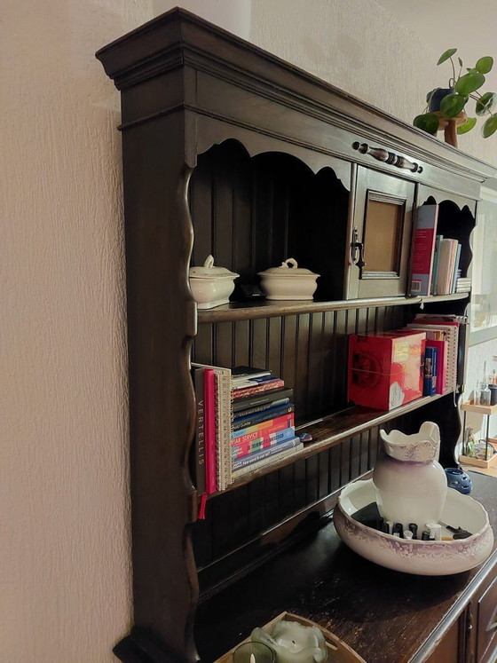 Image 1 of Credenza/vetrina gallese antica in rovere, in stile giacobino.