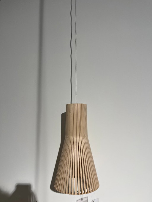 Suspension Secto 4201 en bouleau