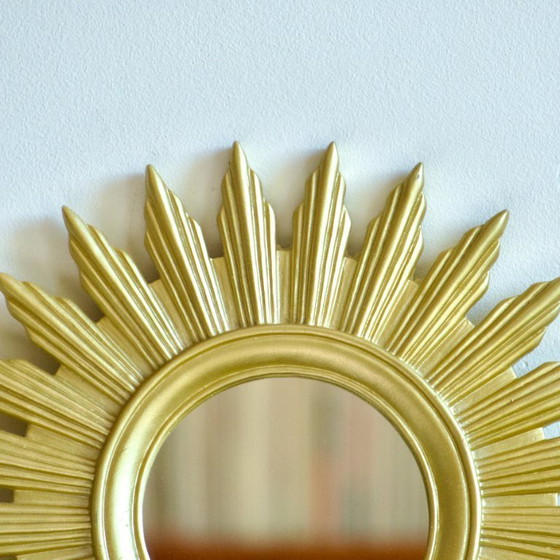 Image 1 of Vintage goudkleurige zonnestralenspiegel