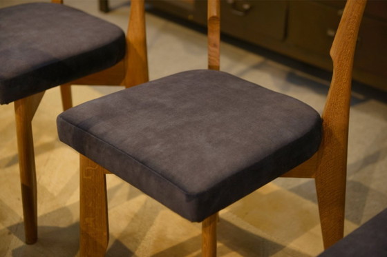 Image 1 of "Set van 6 stoelen van Guillerme en Chambron voor uw huis, jaren 1950"