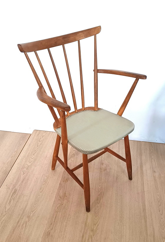 Image 1 of Twee Vijftiger Jaren Eetkamerstoelen