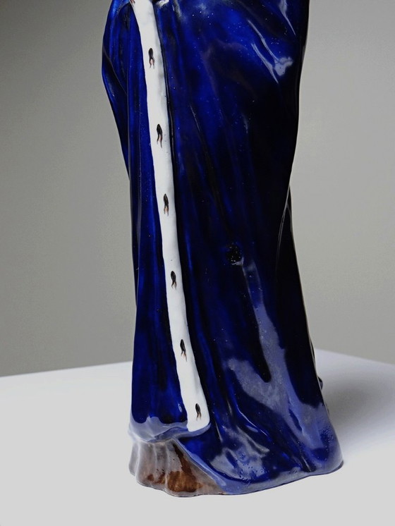 Image 1 of Sujet en porcelaine ancien "Liseuse" art déco signée J.Vesques