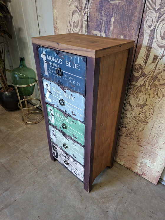 Image 1 of Cassettiera in legno colorato, armadio per farmacia, schedario di dimensioni ridotte, 47x32 cm e 102 cm di altezza.