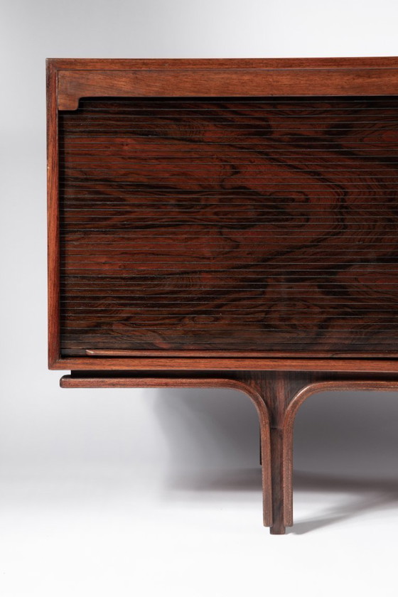 Image 1 of Aparador de palisandro diseñado por Gianfranco Frattini para Bernini, Italia, década de 1960.
