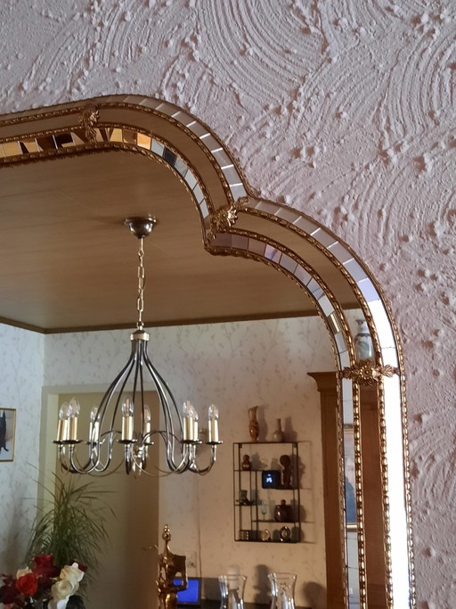 Großer Vintage-Kaminspiegel | Klassischer venezianischer Stil | – Glass, Metal (photo 2 of 5)