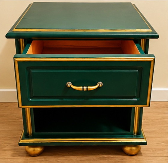 Elegante Vintage Nachtkastjes – Hout (photo 4 of 5)