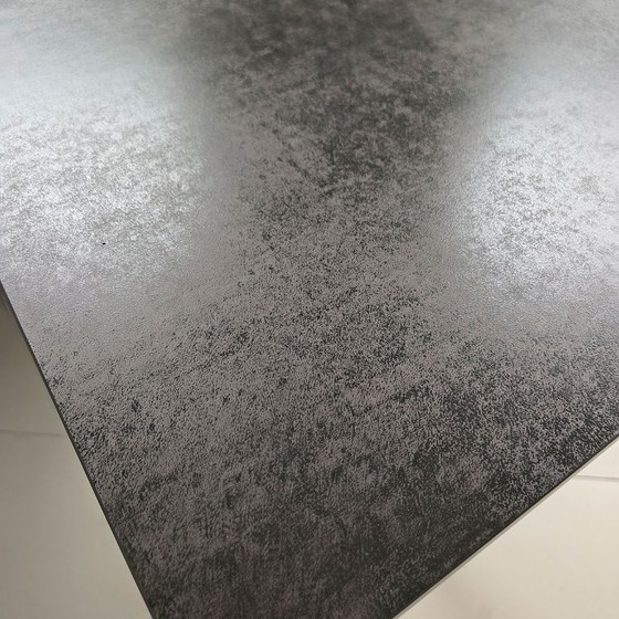 Kenzo Bartisch, Akante, Beistelltische, Metall, Keramik, Grau, Modern (Foto 3 von 5)