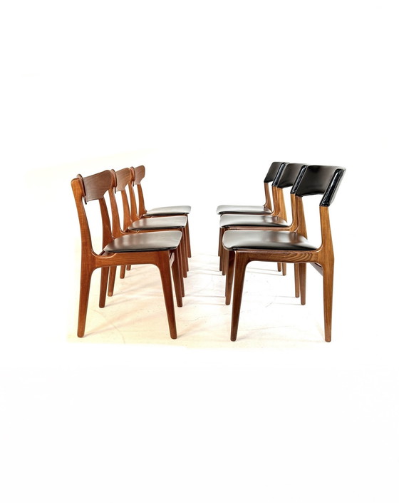 Image 1 of Set van 6 vintage mix & match eetkamerstoelen ‘60