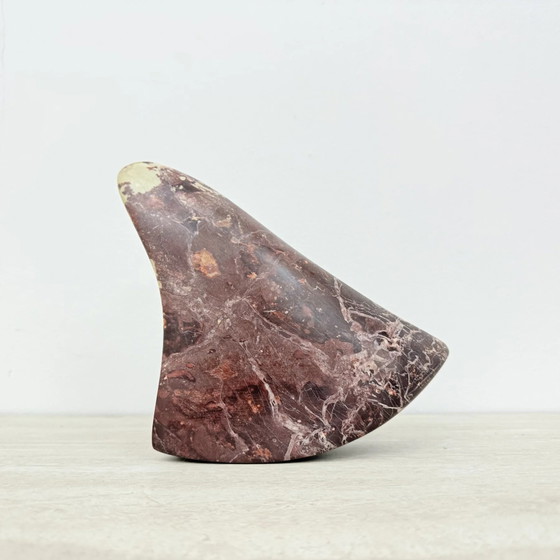 Vintage Mid Century red Marble Abstract Organic Modern Sculpture , 1980s (photo 2 of 12)