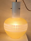 Lámpara colgante italiana de cristal amarillo de la década de 1960