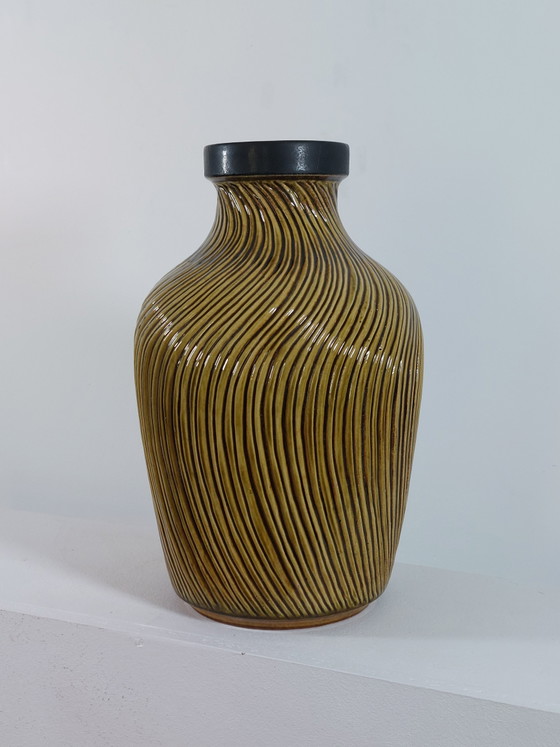 Image 1 of Large yellow vintage ceramic floor vase, Carstens Tönnieshof