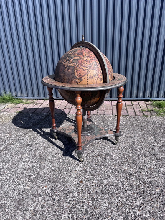 Image 1 of Globe wereldbol bar