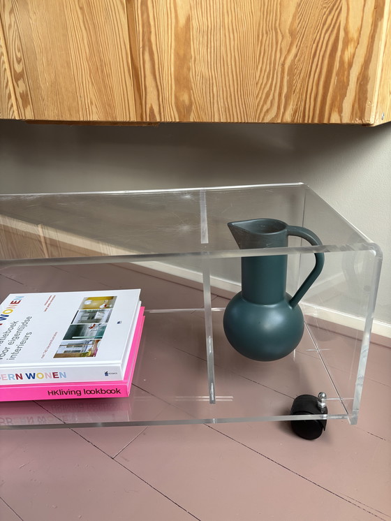 Image 1 of Mobile TV vintage in plexiglass