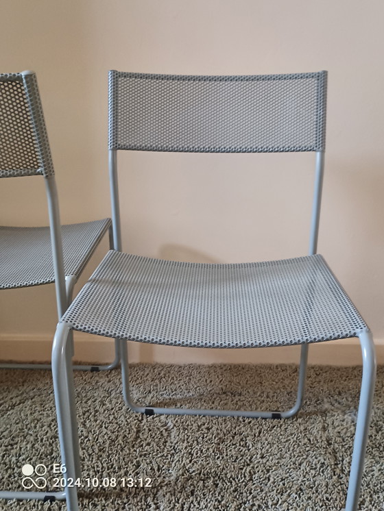 Image 1 of Italienische Esstischstühle aus perforiertem Stahl, grau