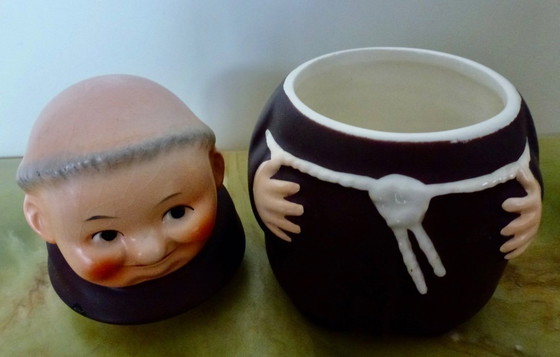 Image 1 of Sucrier et pot à lait vintage Goebel Friar Tuck Monk en 2 pièces d'Allemagne de l'Ouest.