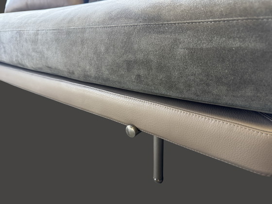 Image 1 of Minotti Torri bank