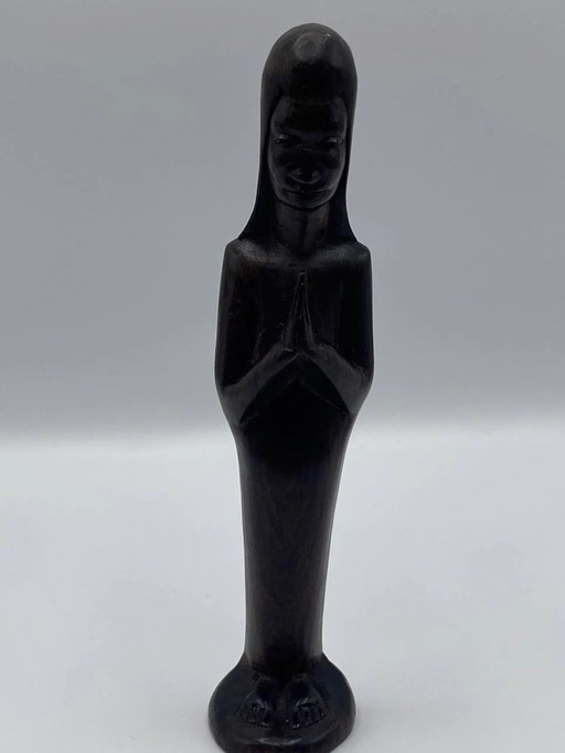 Ebony wood statuette – Stylized woman in prayer – African art – beeldhouwkunst