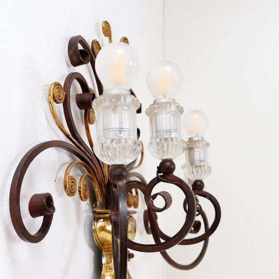 Image 1 of Aplique de hierro forjado y cristal, estilo Maison Baguès
