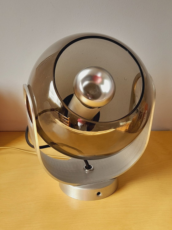 Image 1 of Spotlight uit de jaren 70 met rookglas en verchroomd metaal.