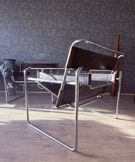 Image 1 of 2 vintage Gavina/Knoll Wassily Model B3 fauteuils, circa jaren 60