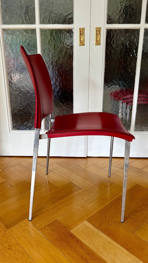 Image 1 of Rote Stühle aus feinem Leder:  Desalto "Sand" Designer: Pocci & Dondoli