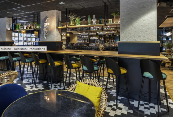 Image 1 of Set mit 4 Barhockern