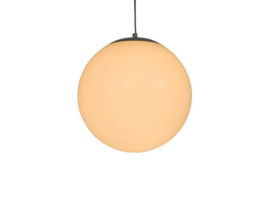 Image 1 of Hala Zeist - Globo XL - modello 509 - vetro opalino - metallo - terzo quarto del XX secolo