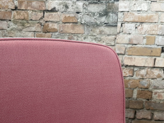 Image 1 of Plusieurs modèles disponibles - Hay AAC 11 Swivel Pink